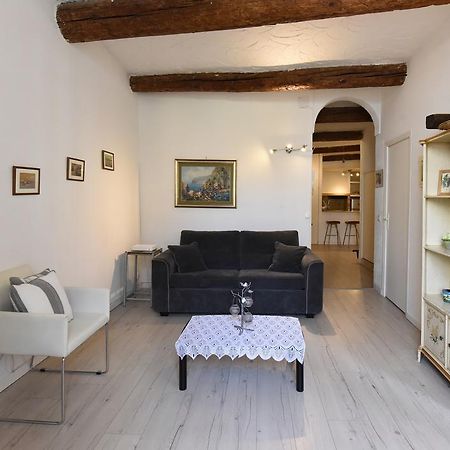 Great Flat In The Old Town Up To 4 Apartment Nice Luaran gambar