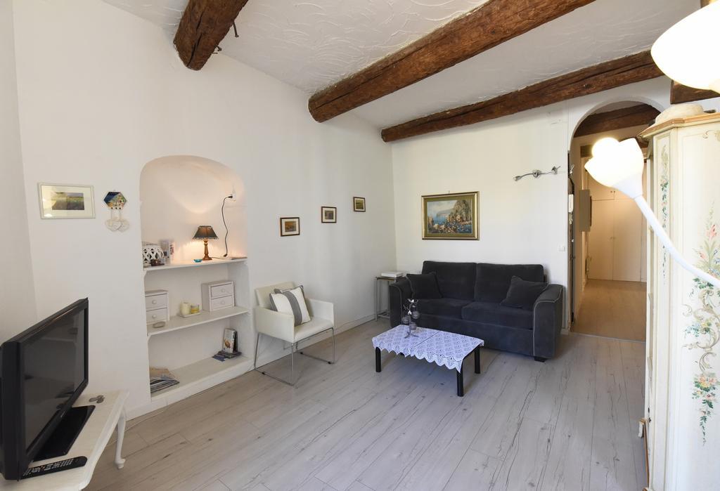 Great Flat In The Old Town Up To 4 Apartment Nice Luaran gambar